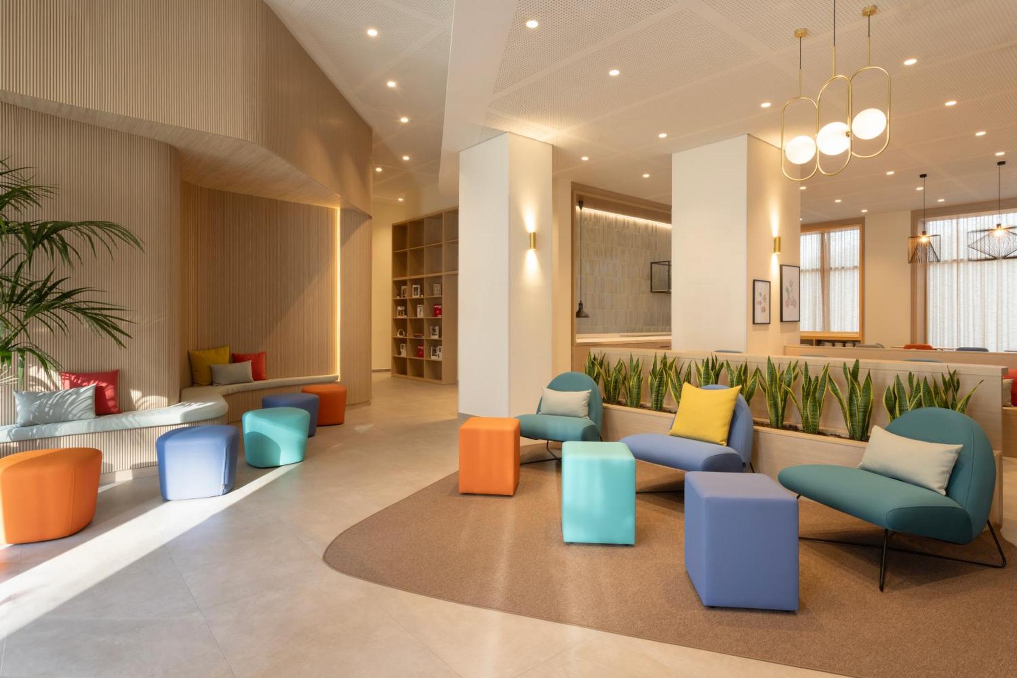 Staybridge Suites & Apartments Malaga By Ihg מראה חיצוני תמונה